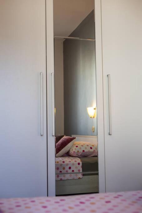 Dr. Jo~ 2 Bedroom With Free Parking ~ *