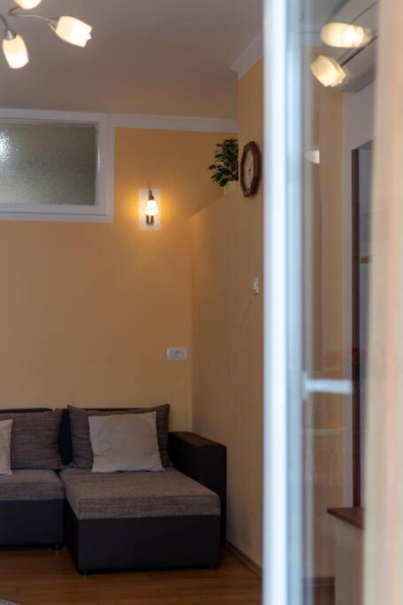 Lägenhet Dr. Jo~ 2 Bedroom With Free Parking ~