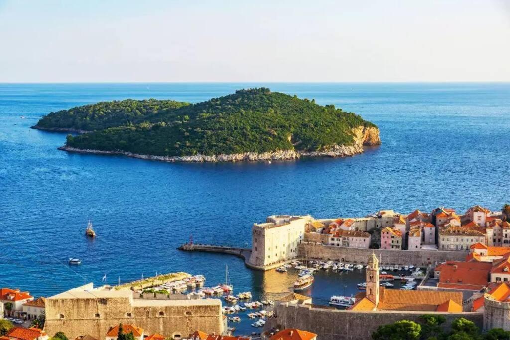 Dr. Jo~ 2 Bedroom With Free Parking ~ Dubrovnik